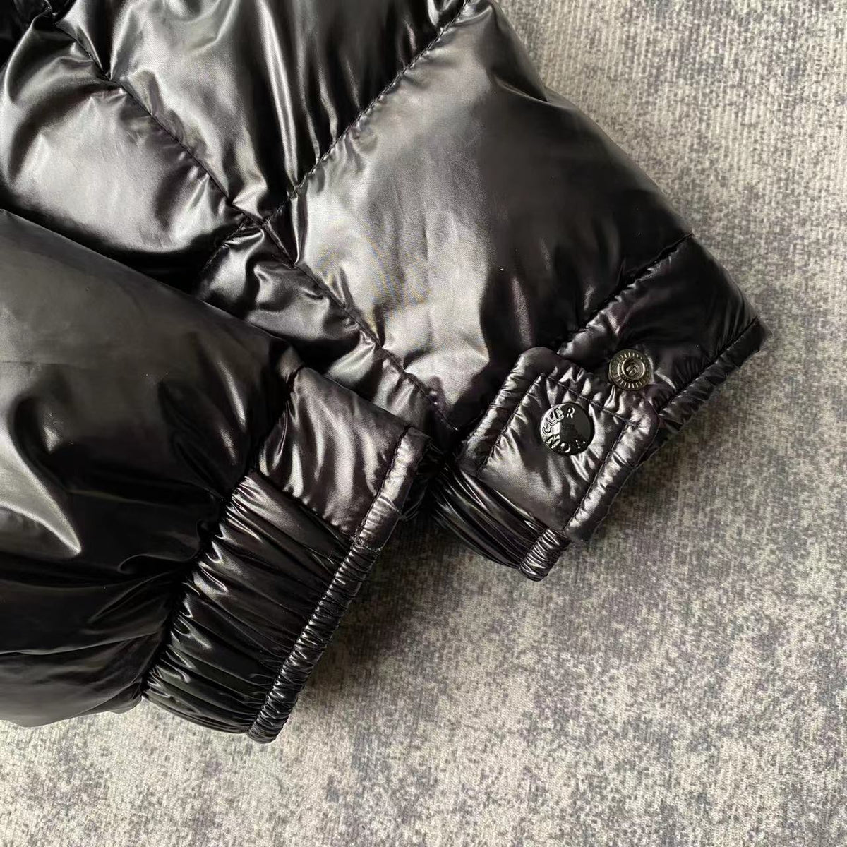 Moncler Puffer Jacket Maya