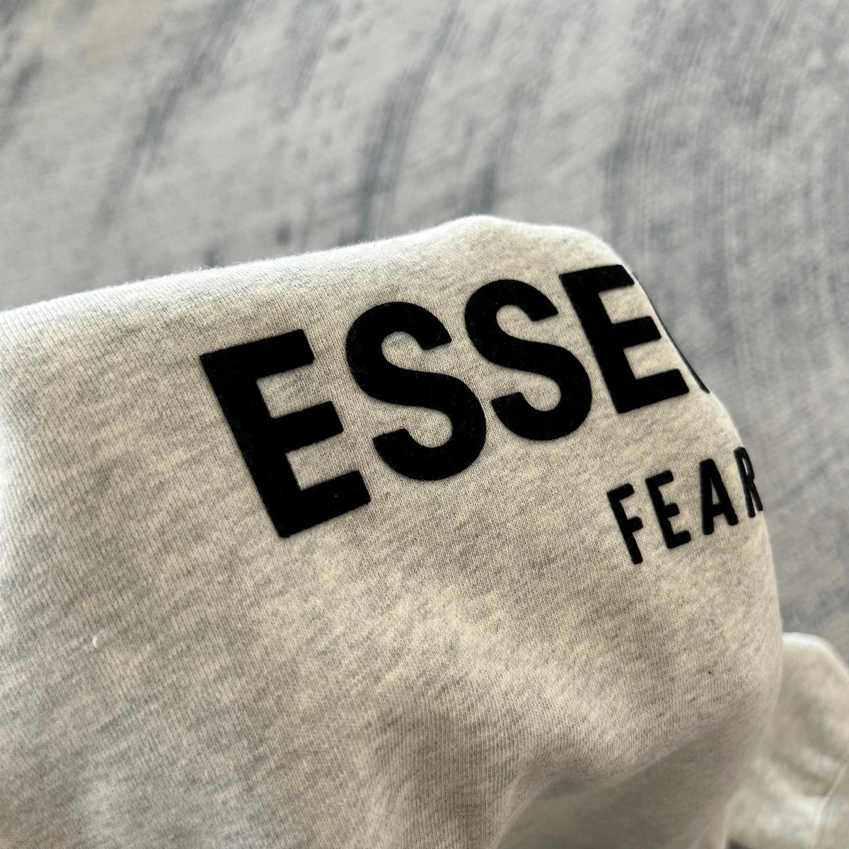 FOG x Essentials 22s Tshirt & Shorts & Hoodie & Sweatpants