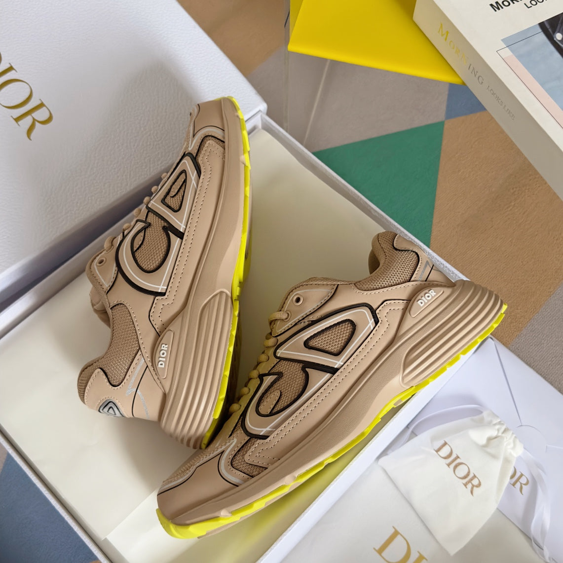 Dior B30